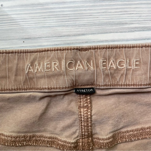 American Eagle low rise baggy shorts with drawstring Tan Cargo Shorts size 8 - Picture 5 of 7